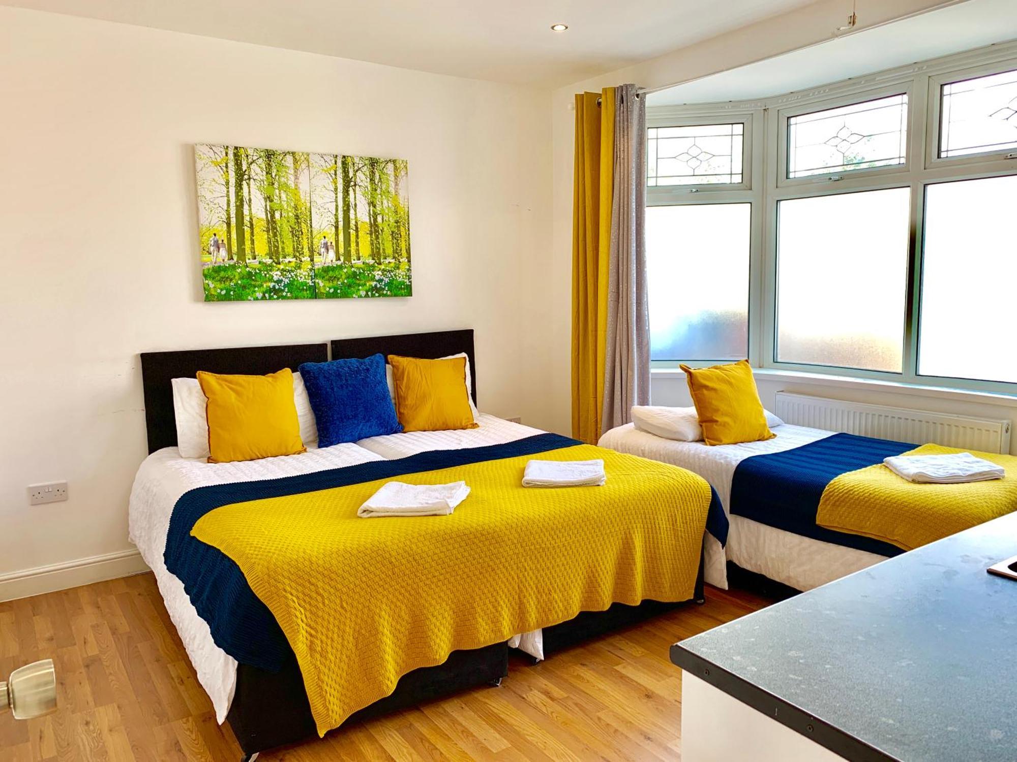 London Studio Apartments, Private Bathrooms And Parking Ilford Luaran gambar