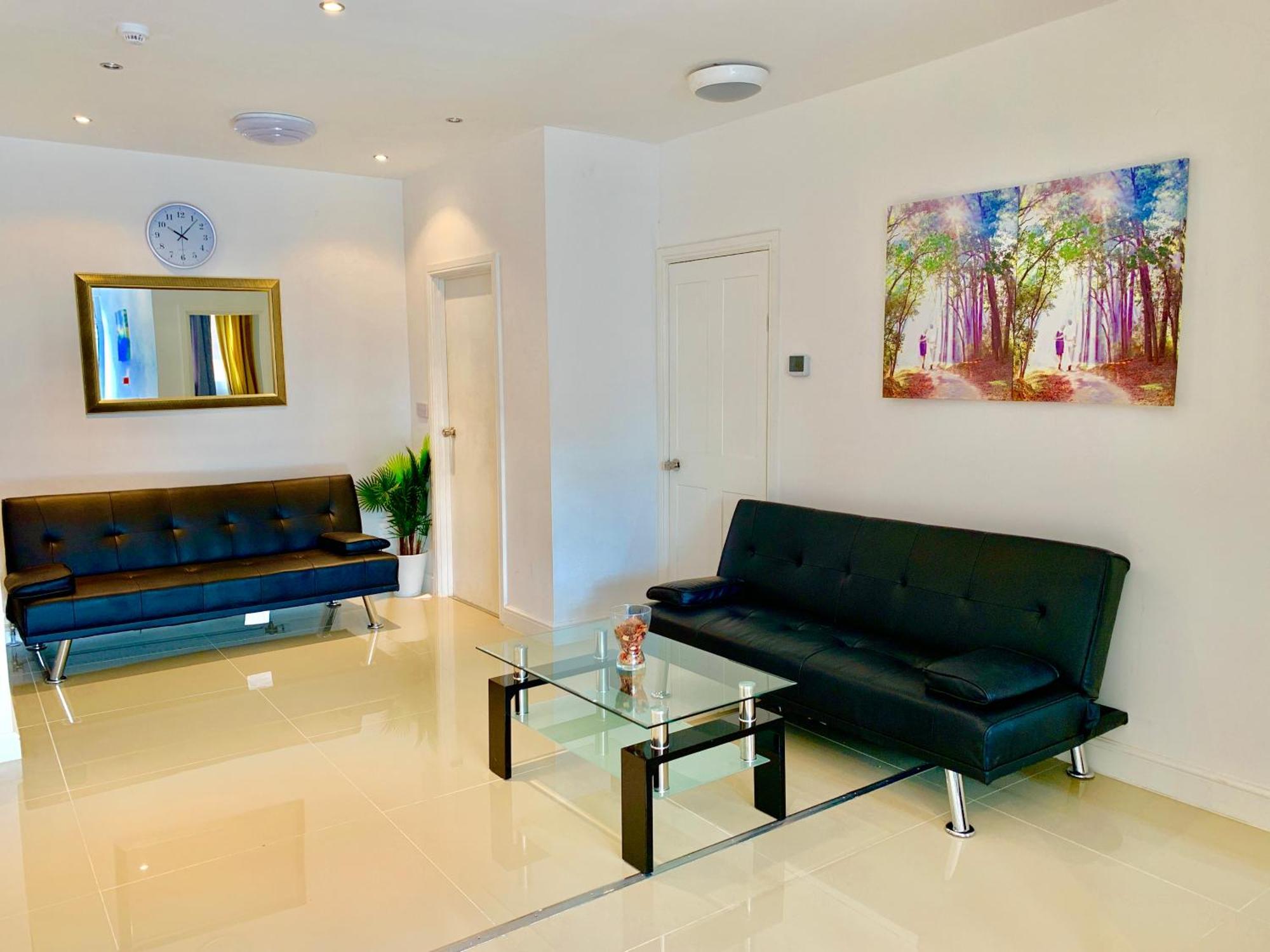 London Studio Apartments, Private Bathrooms And Parking Ilford Luaran gambar