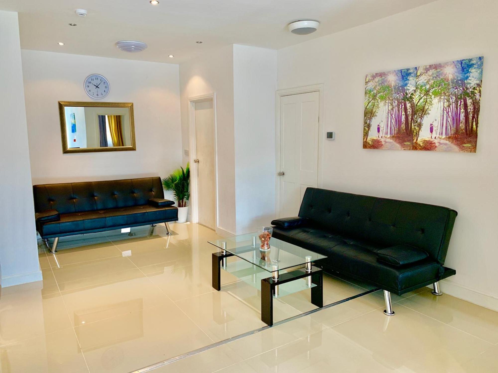 London Studio Apartments, Private Bathrooms And Parking Ilford Luaran gambar