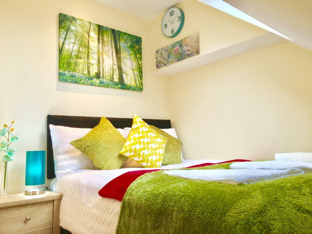 London Studio Apartments, Private Bathrooms And Parking Ilford Luaran gambar