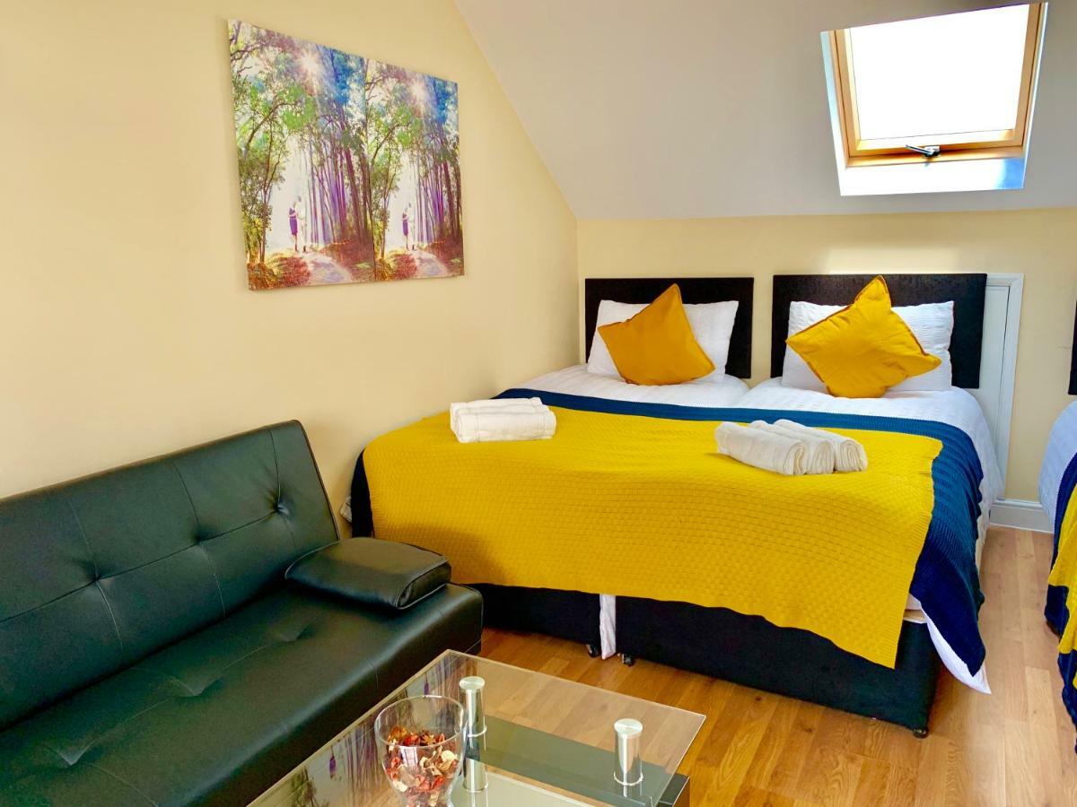 London Studio Apartments, Private Bathrooms And Parking Ilford Luaran gambar