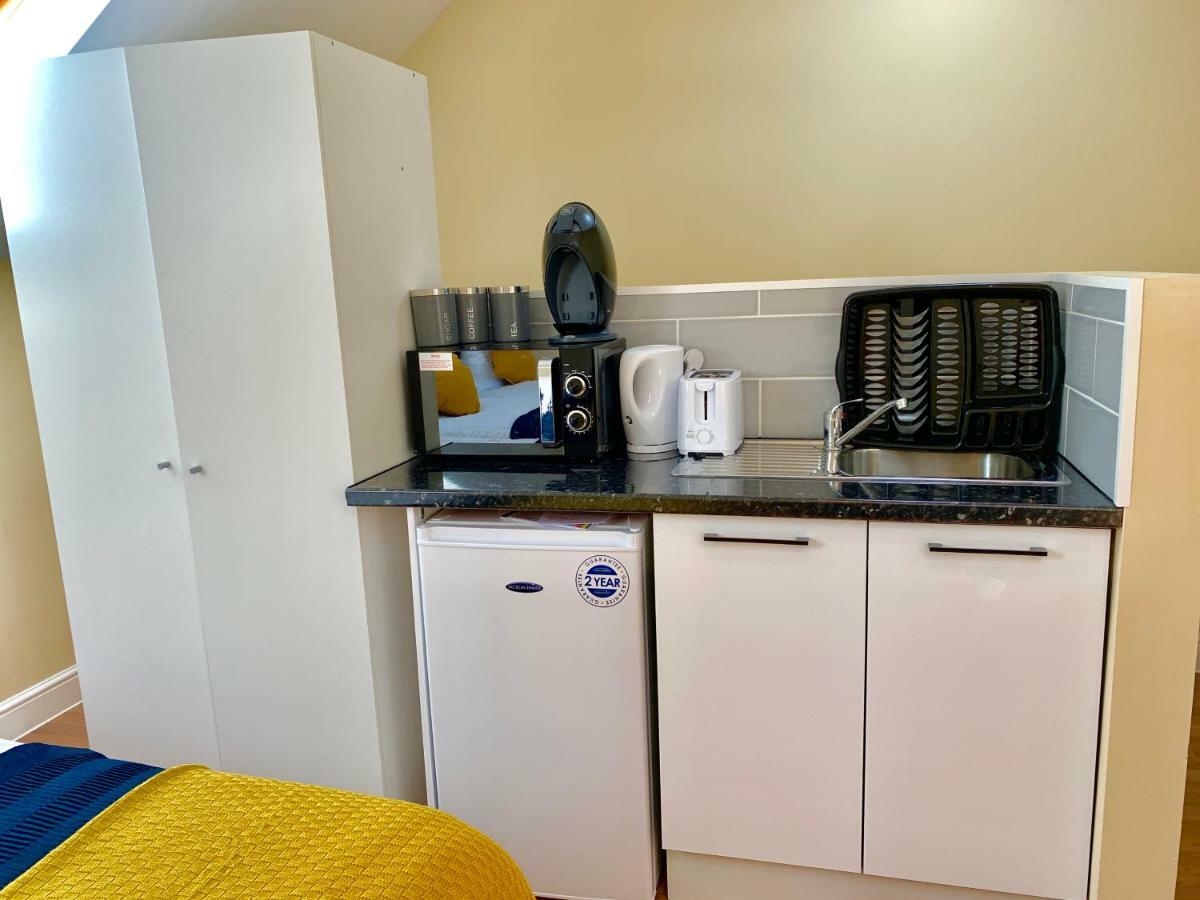 London Studio Apartments, Private Bathrooms And Parking Ilford Luaran gambar